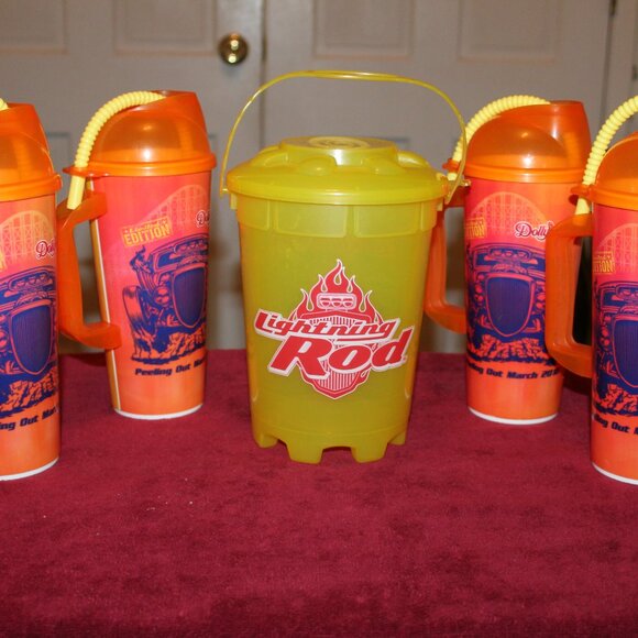 2016 DollyWood Souvenir Pack - 4 Cups and Popcorn Bucket - Lightning Rod - Picture 1 of 11